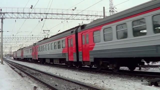 Электропоезд ЭД4М-0149 на станций Люберцы 1 смотреть онлайн
