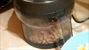 блендер который режет кубиками PHILIPS  HR1659