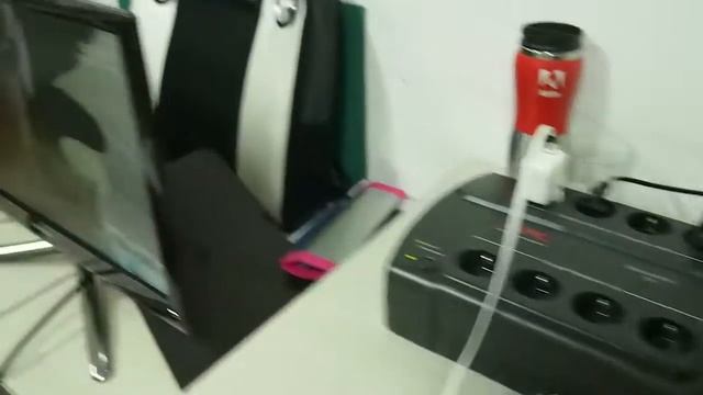 APC BACK UPS ES700 실제 사용 смотреть онлайн