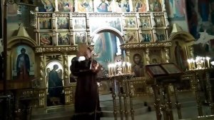 Божественная Литургия. "Кресту Твоему поклоняемся, Владыко...".