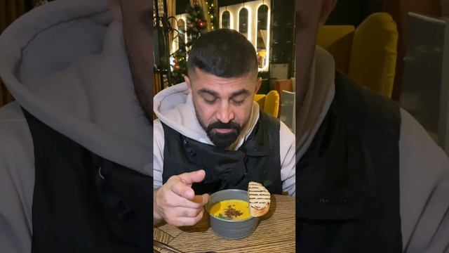 Том Ям, Божественный сырный суп и роллы