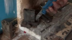 Литье серебра в изложнице