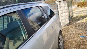 Opel Zafira B 1,8 benzyna Rozładowujący się akumulator