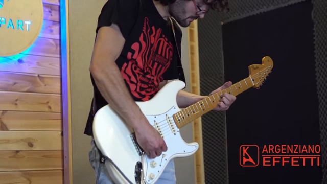 Voodoo 67 BC183 Fuzz: Jimi Hendrix Killing Floor смотреть онлайн