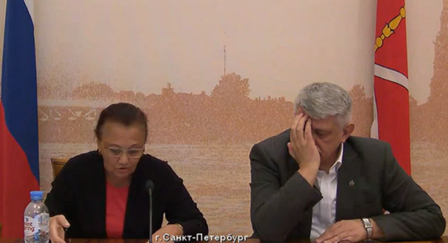 путин на встрече. разговор сокурова с путиным. беседа путина и сакурова. сокуров и путин. сокуров враг народа.