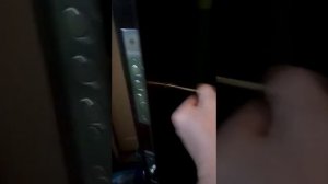 ВРЕЗКА ДОПОЛНИТЕЛЬНОГО ЗАМКА ВО ВХОДНУЮ ДВЕРЬ !!!