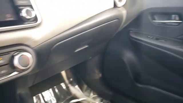 2020 Nissan Versa St. Petersburg, Tampa, Clearwater, Palm Harbor, Largo, FL LL811615 смотреть онлайн