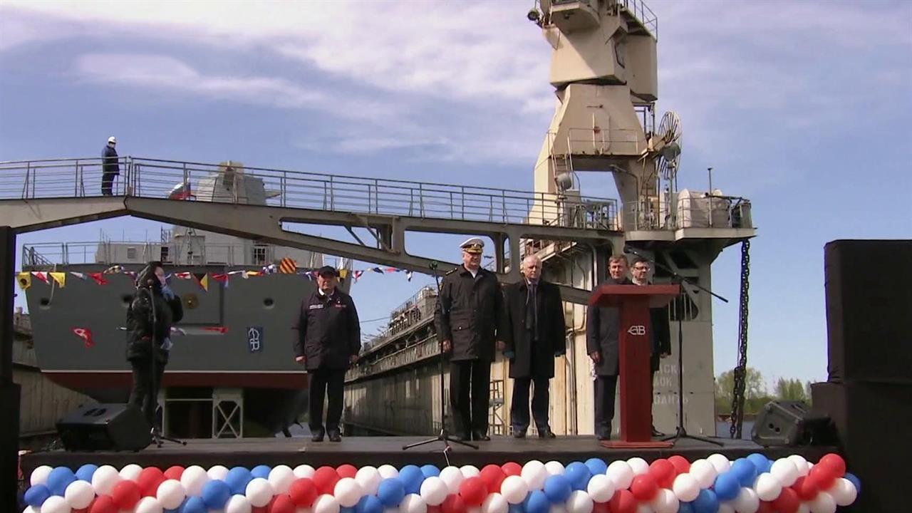 В Санкт-Петербурге спустили на воду фрегат "Адмирал Головко"