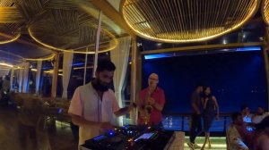 Саксофон и диджей - Синтетиксакс запись с выступления в ресторане Кики (ГОА, Индия)