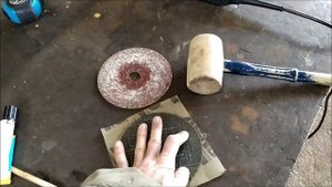 Не выбрасывайте старые отрезные диски от Болгарки.