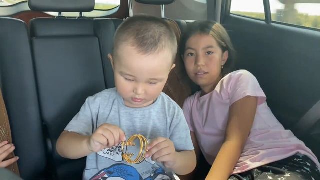 АЛЬТОНЧИК И ЕГО СЕМЬЯ ПЫТАЮТСЯ УСТРОИТЬ КРУТОЙ ПРАЗДНИК)ПОКАЖЕМ КАК НАДО ПРАЗДНОВАТЬ ДЕНЬ РОЖДЕНИЕ) смотреть онлайн