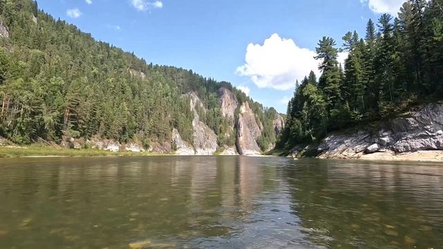 Сплав по реке Кия, на резиновой лодке (заброска, водопад, сплав, пещера, избушка) в п. Макаракский смотреть онлайн