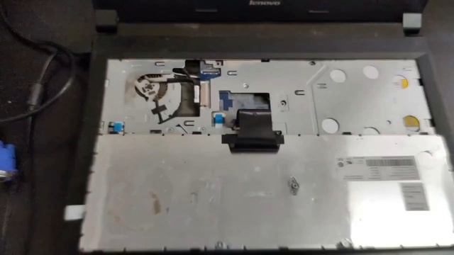 Como UTILIZAR una LAPTOP con la PANTALLA ROTA смотреть онлайн