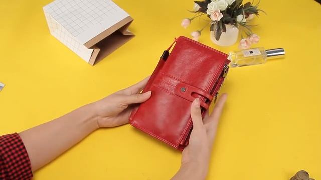 Кошелек-клатч женский из натуральной кожи Contacts смотреть онлайн