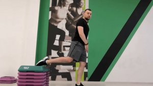 Техника выполнения упражнения "Болгарский сплит-присед"
