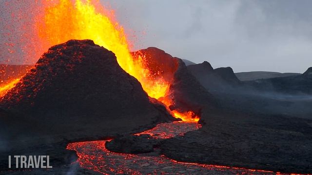 NEW GIANT LAVA Eruption in Iceland. Fagradalsfjall Volcano Eruption (June 1, 2021) смотреть онлайн