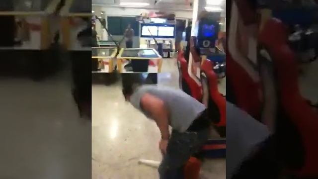 Tough Guy Epic Fail at Hammer Game