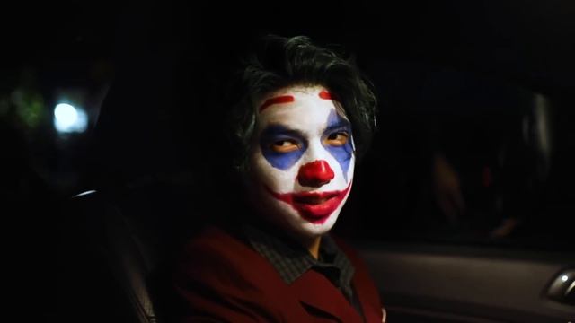 JOKER Drive Thru Scare Prank!! | Ranz and Niana смотреть онлайн