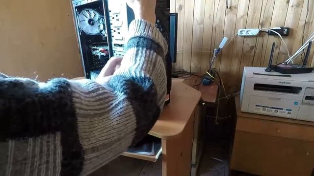 Как установить дополнительный вентилятор в системный блок смотреть онлайн