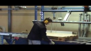 Оборудование по ремонту б/у паллет.