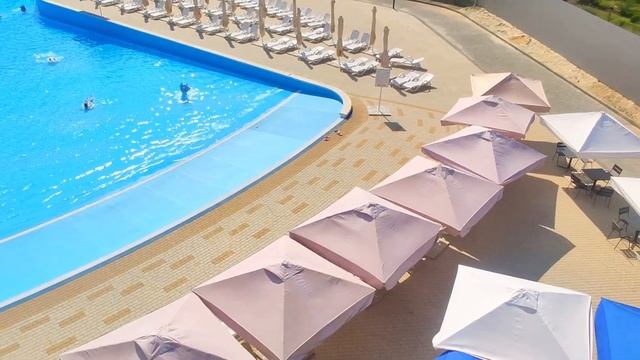 Обзор волгоградского аквапарка Акватория. Прогулка по вечернему Волгограду. смотреть онлайн