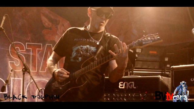 Black dolphin in Moscow 2018 - Blind Vandal смотреть онлайн