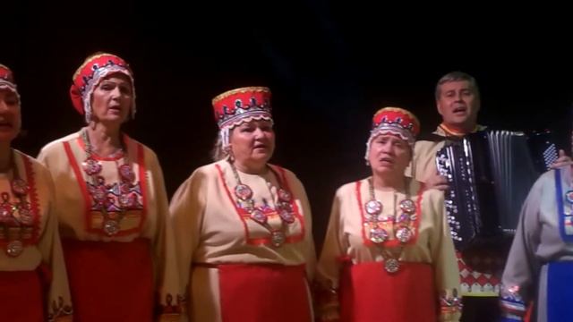 Народный коллектив ансамбль русской песни «Прялица».