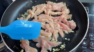 Макароны со сливками и куриным филе. Быстрый и сытный обед. Простой рецепт.