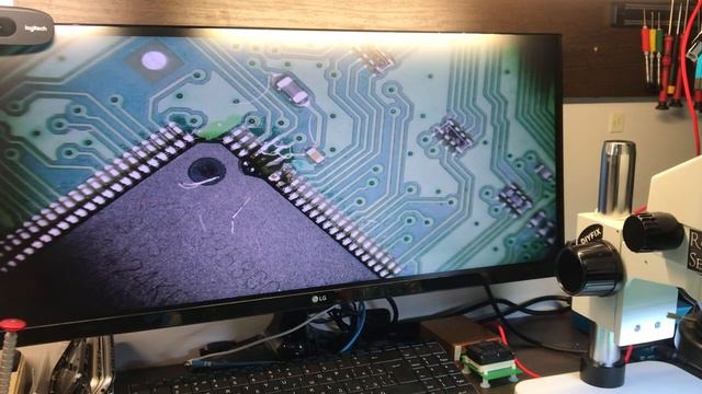 Восстановлениее выводов процессора после коррозии смотреть онлайн