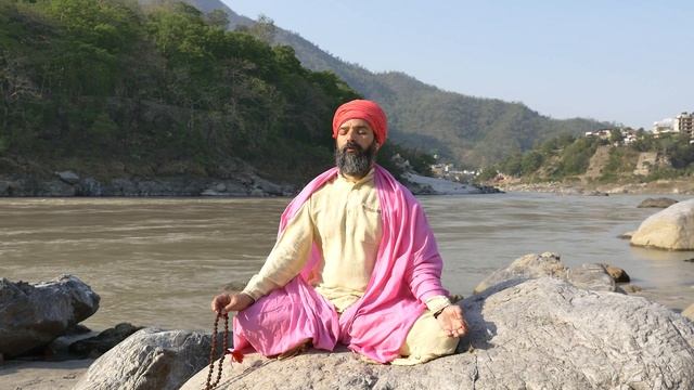 Chanting Moon Mantra for calming energy смотреть онлайн