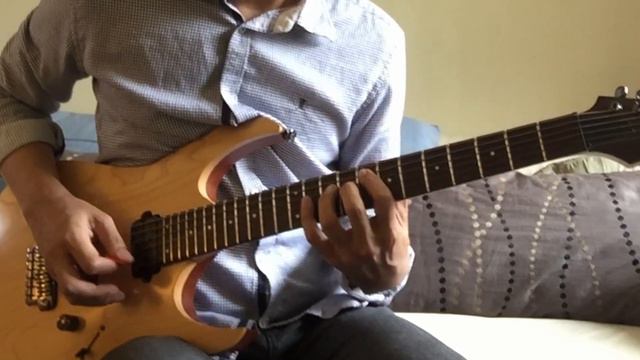 Queen - We Are The Champions, Bohemian Rhapsody, Don't Stop Me Now - Guitar Medley (Cover) смотреть онлайн