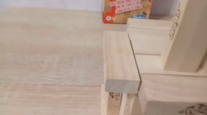 как построить домик из дженго двух этажный.