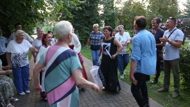 Веселье от души! Частушки с пляской смотреть онлайн