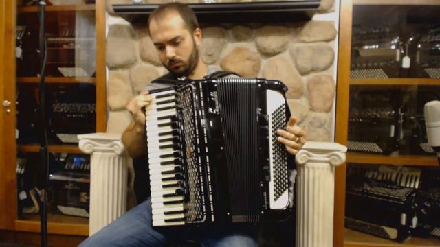 Advanced Piano Accordion Techniques - Lesson 7 - Note Bending ( Left & Right Hands ) смотреть онлайн
