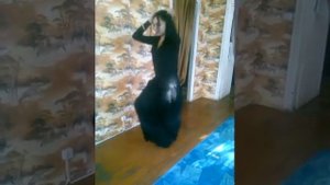 Цыганочка дома танцует