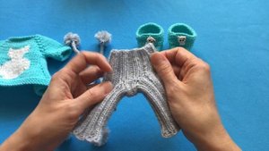 Одежда для куклы спицами