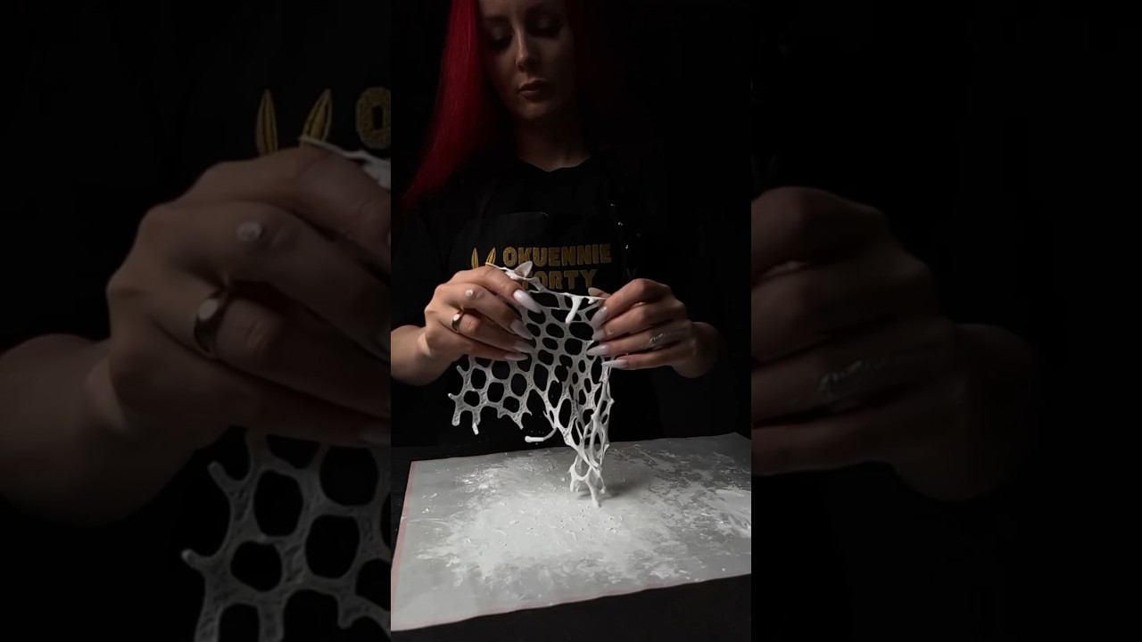 Эластичная сетка из обрезков вафельной бумаги @вафельныйдекор #вафельнаябумага #декорторта