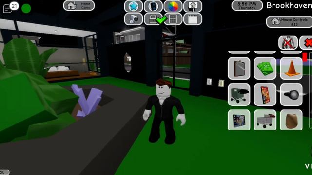 почему дом бесплатный? Brookhaven смотреть онлайн