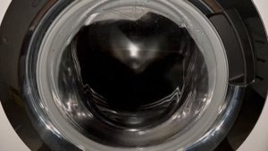 Candy unbalanced spin