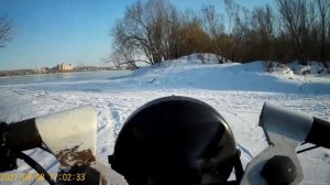 Дрифт по льду на мотоциклах