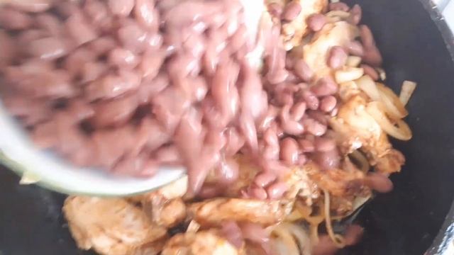 СПАГЕТТИ С КРЫЛЫШКАМИ И ФАСОЛЬЮ!!!!ПРОСТЫЕ РЕЦЕПТЫ!!! смотреть онлайн