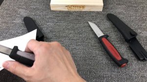 Нож "Pro C" Carbon Steel 12243 от Morakniv и "Robust" Carbon Steel 12249
