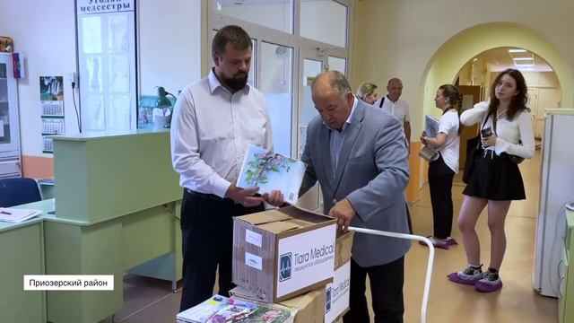 Организаторы акции «Доктора — детям» привезли в Приозерск две тысячи книг