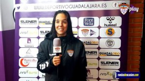 Sara Joachim, María Barrios y Alberto Mendoza, tras el Deportivo Guadalajara 11-0 Salesianos