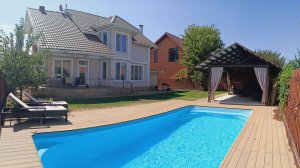 Дом с бассейном в коттеджном посёлке закрытого типа своя школа сад(49,9 млн.р) Тел: +7-904-539-34-34