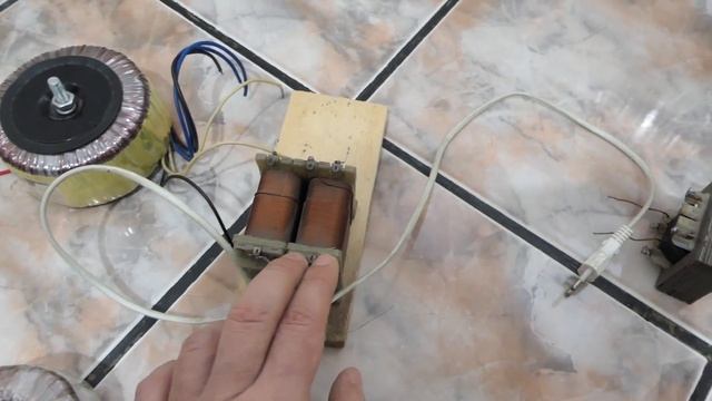 Autotransformer and transformer