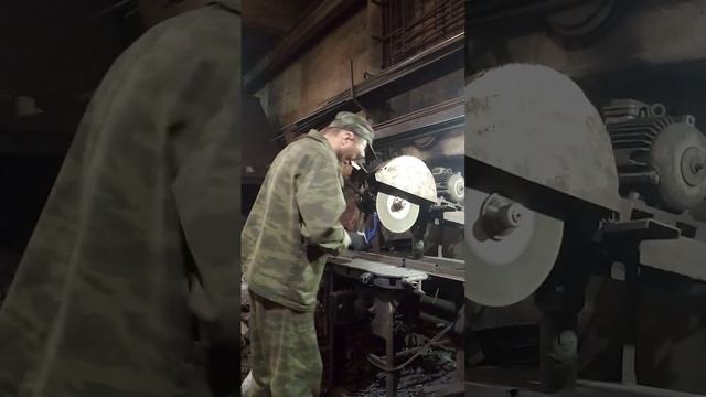 Кельма изготовление вырезаю кельму из рессоры смотреть онлайн