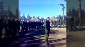 Вот таким должен быть развод  в армии.