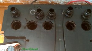 Аккум две банки не работают.