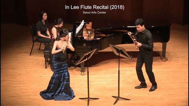 Vivaldi Sonata in A minor, RV86 for flute, bassoon 2. Allegro , Flute by In Lee 이인 смотреть онлайн